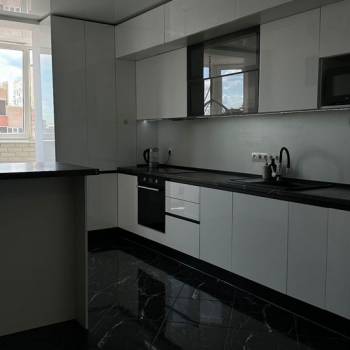 Сдается 2-х комнатная квартира, 64 м²