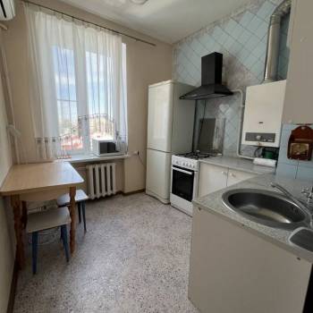 Сдается 2-х комнатная квартира, 60 м²