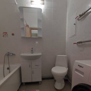 Сдается 1-комнатная квартира, 37 м²