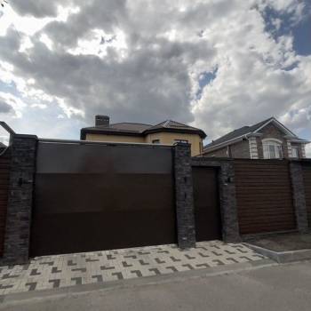 Продается Дом, 200 м²