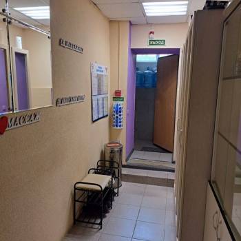 Продается Нежилое помещение, 194 м²