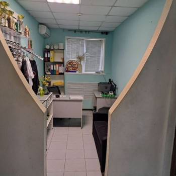 Продается Нежилое помещение, 194 м²