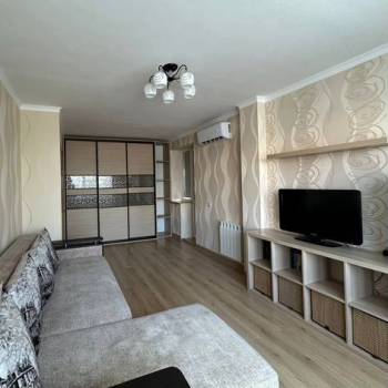 Сдается 1-комнатная квартира, 36,5 м²