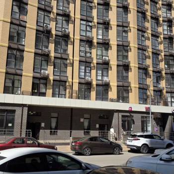 Продается 1-комнатная квартира, 40,5 м²