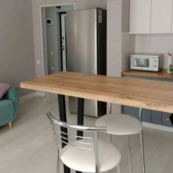 Продается 1-комнатная квартира, 43 м²