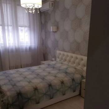 Продается 1-комнатная квартира, 43 м²
