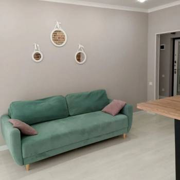 Продается 1-комнатная квартира, 43 м²