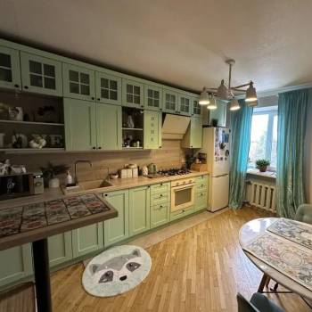Сдается 2-х комнатная квартира, 70 м²