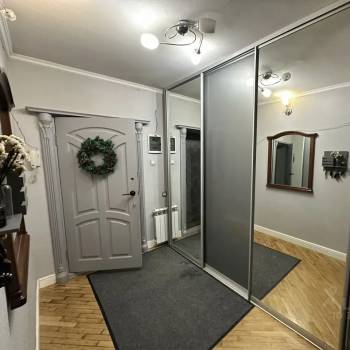 Сдается 2-х комнатная квартира, 70 м²