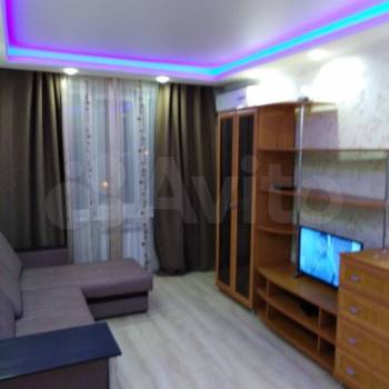 Сдается 1-комнатная квартира, 37 м²