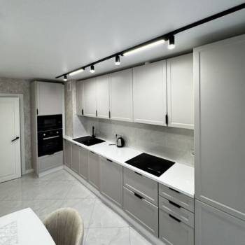 Продается 3-х комнатная квартира, 101 м²