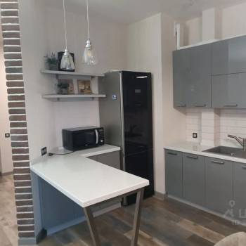 Продается 1-комнатная квартира, 59 м²