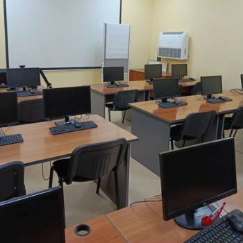 Сдается Нежилое помещение, 195 м²