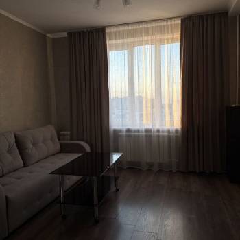 Сдается 2-х комнатная квартира, 55 м²