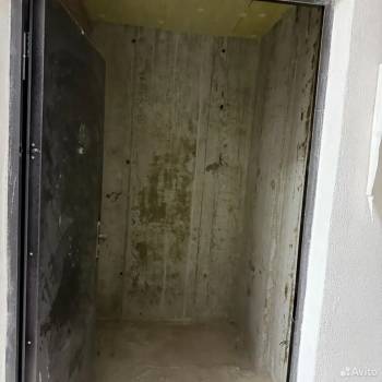 Продается 1-комнатная квартира, 37 м²