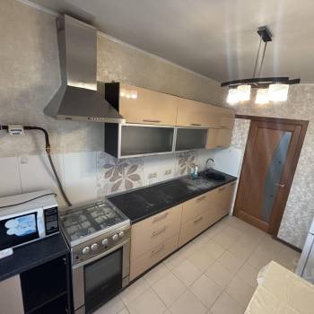 Продается 1-комнатная квартира, 43,7 м²