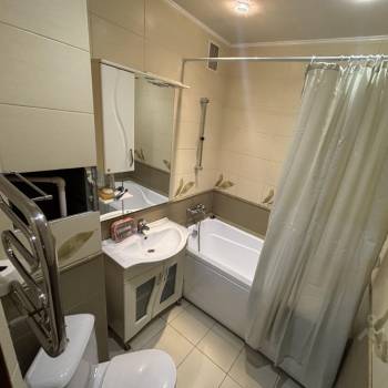 Продается 1-комнатная квартира, 43,7 м²