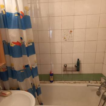 Продается 3-х комнатная квартира, 63 м²