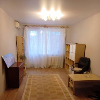 Продается 3-х комнатная квартира, 63 м²