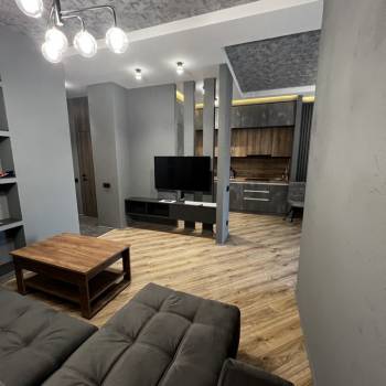 Сдается 1-комнатная квартира, 59 м²