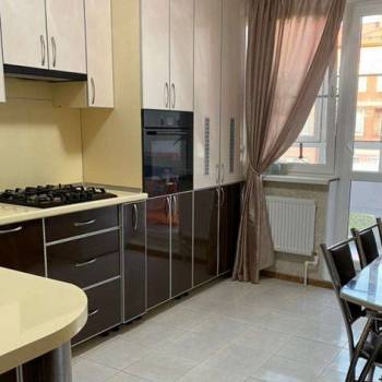 Продается 2-х комнатная квартира, 55 м²