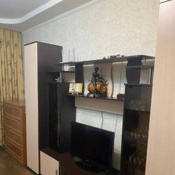 Сдается 1-комнатная квартира, 42 м²