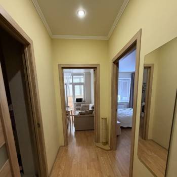 Продается 1-комнатная квартира, 40 м²