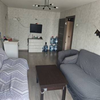 Сдается Многокомнатная квартира, 63 м²