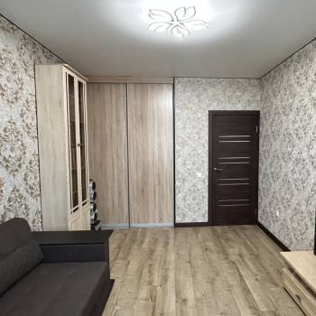 Сдается 1-комнатная квартира, 38 м²