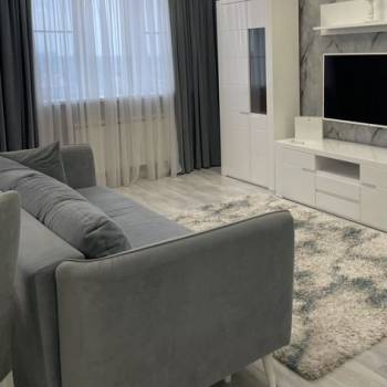 Сдается 1-комнатная квартира, 40 м²