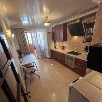 Продается 3-х комнатная квартира, 95 м²