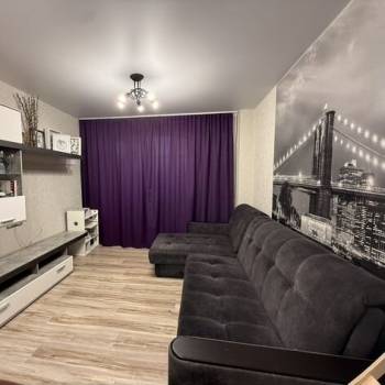 Продается 1-комнатная квартира, 39 м²