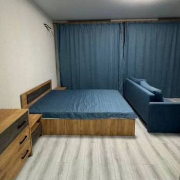 Продается 1-комнатная квартира, 32 м²