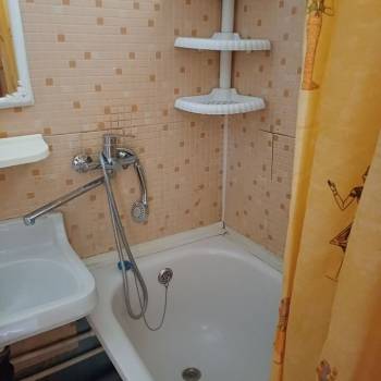 Сдается 2-х комнатная квартира, 42 м²