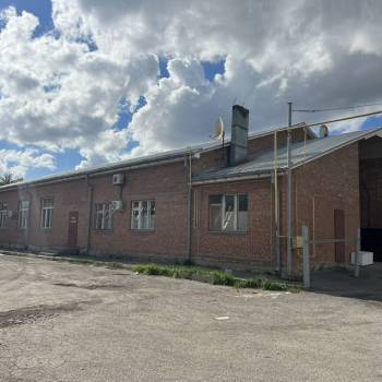 Сдается Нежилое помещение, 700 м²