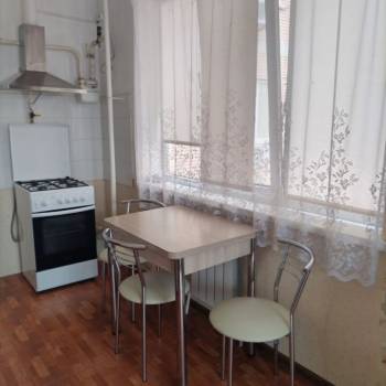Сдается 2-х комнатная квартира, 40 м²