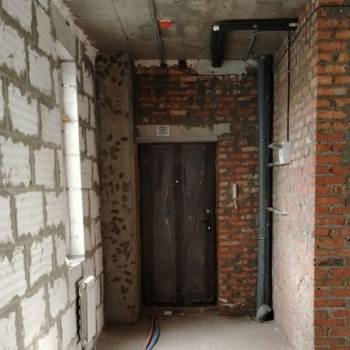 Продается 1-комнатная квартира, 56 м²