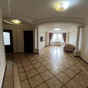 Продается 2-х комнатная квартира, 84 м²
