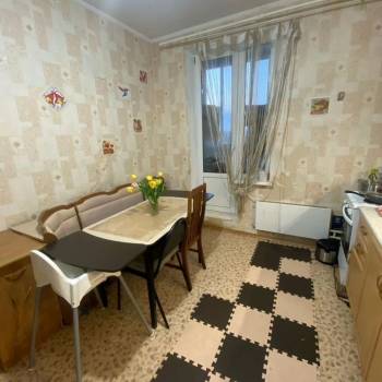 Продается 3-х комнатная квартира, 67,9 м²