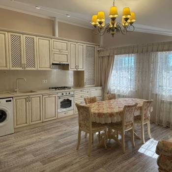 Продается 3-х комнатная квартира, 56 м²