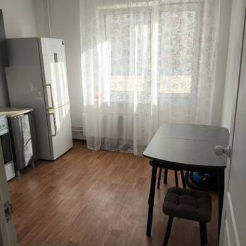 Сдается 1-комнатная квартира, 39,8 м²