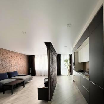 Продается 3-х комнатная квартира, 90 м²