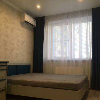 Сдается 1-комнатная квартира, 37 м²