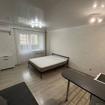 Сдается 1-комнатная квартира, 32 м²
