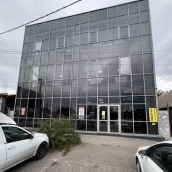 Сдается Нежилое помещение, 450 м²