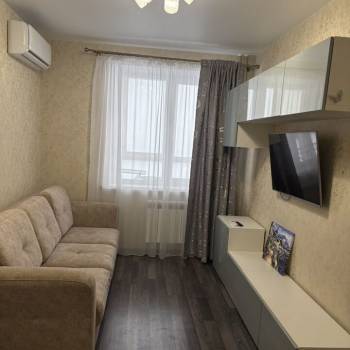 Сдается 1-комнатная квартира, 44 м²