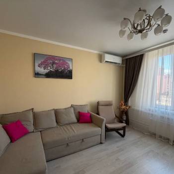 Продается 2-х комнатная квартира, 57 м²