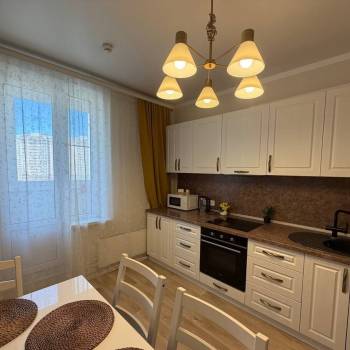Продается 2-х комнатная квартира, 57 м²