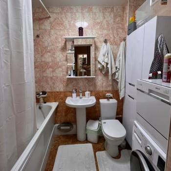 Продается 1-комнатная квартира, 41,7 м²
