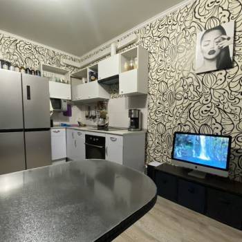 Продается 1-комнатная квартира, 41,7 м²